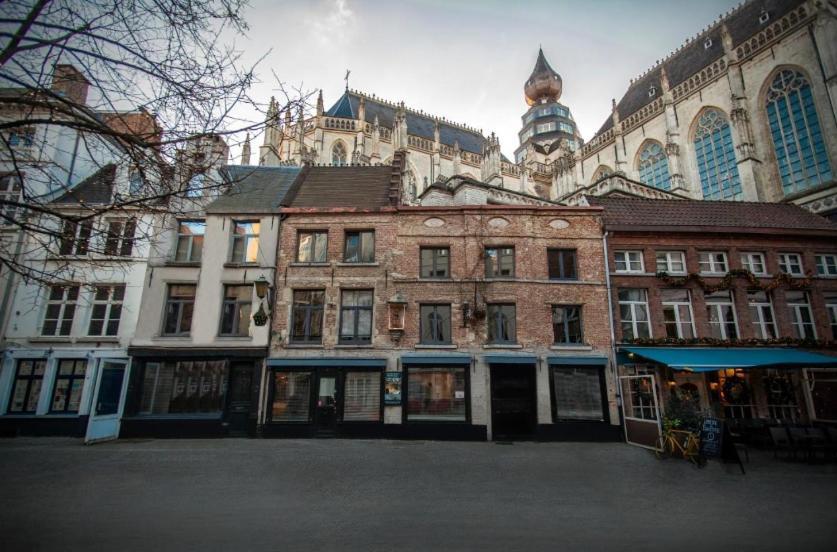 Living History - Drie Koningen Aparthotel *